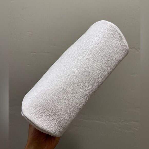 White Premium Pebble Leather Handmade Kisslock Clutch Bag, Multi Use Style - Picture 12 of 13